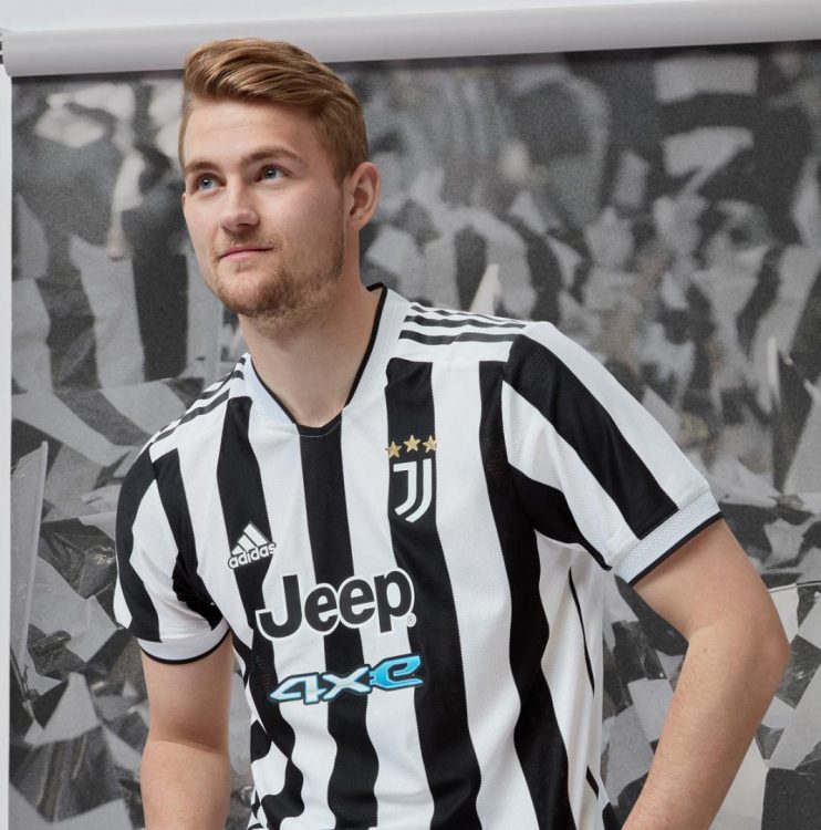 Nuova Maglia Juventus 2021 2022 finalmente Adidas torna al classico
