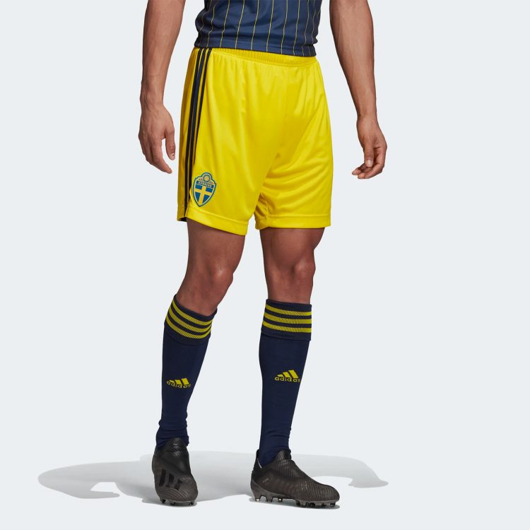Pantaloncini Svezia gialli 2020-21