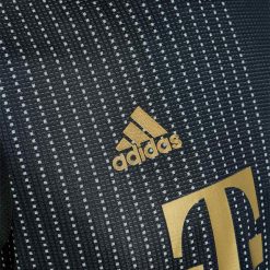 Dettaglio trama maglia away Bayern