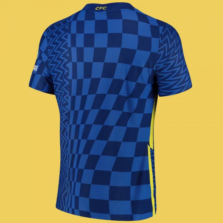 Op Art sulla maglia del Chelsea