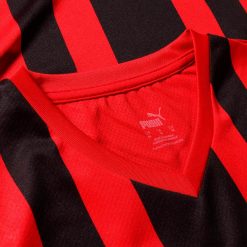 Colletto rosso maglia replica Milan