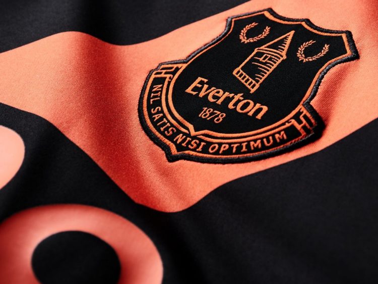 Everton Crest 2