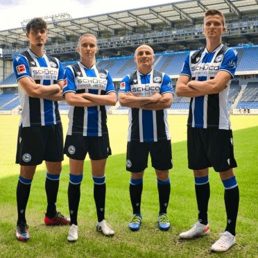 Kit Arminia Bielefeld 2021-2022
