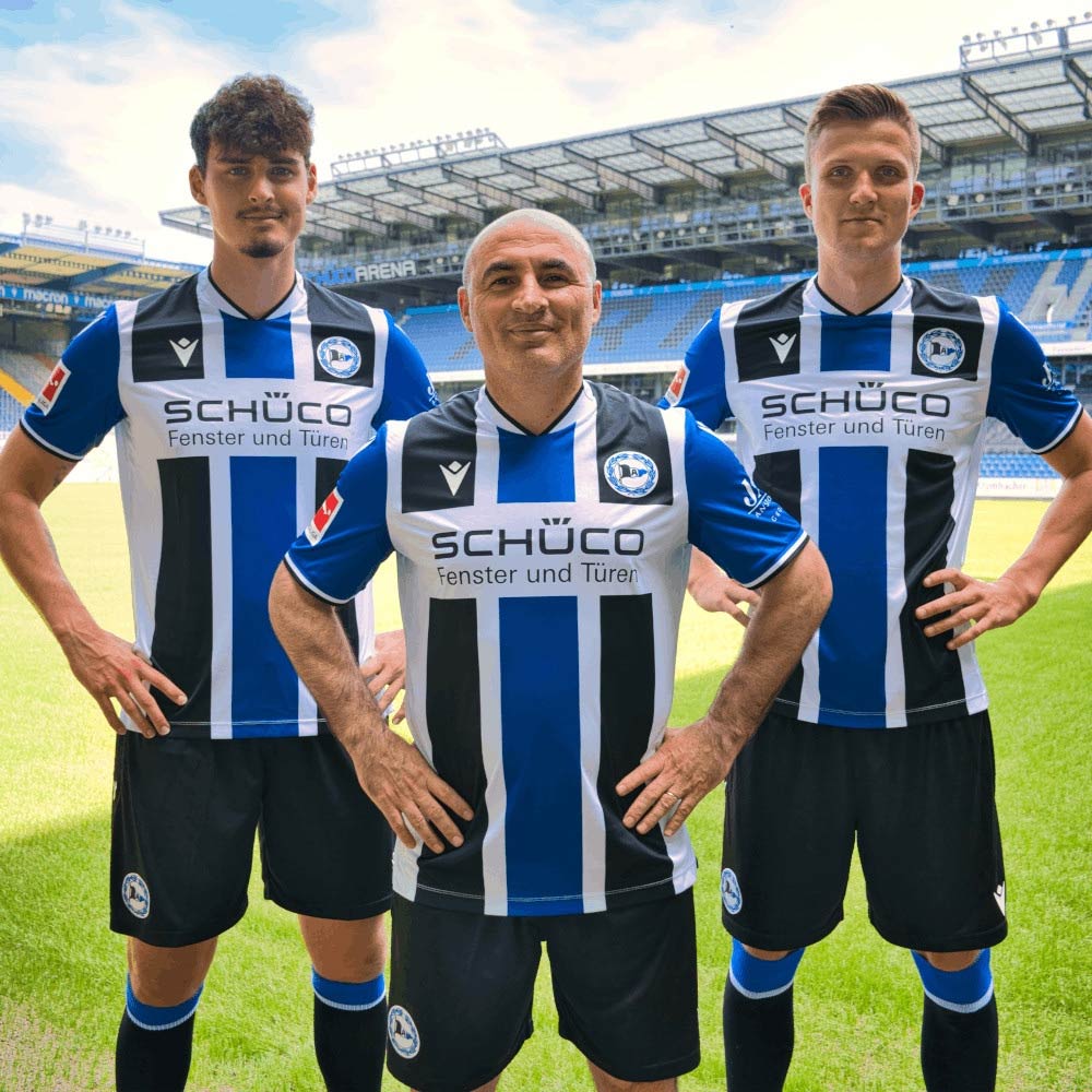 Arminia Bielefeld divisa home 2021-22