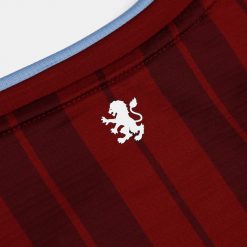 Leone Aston Villa stampato sul retro