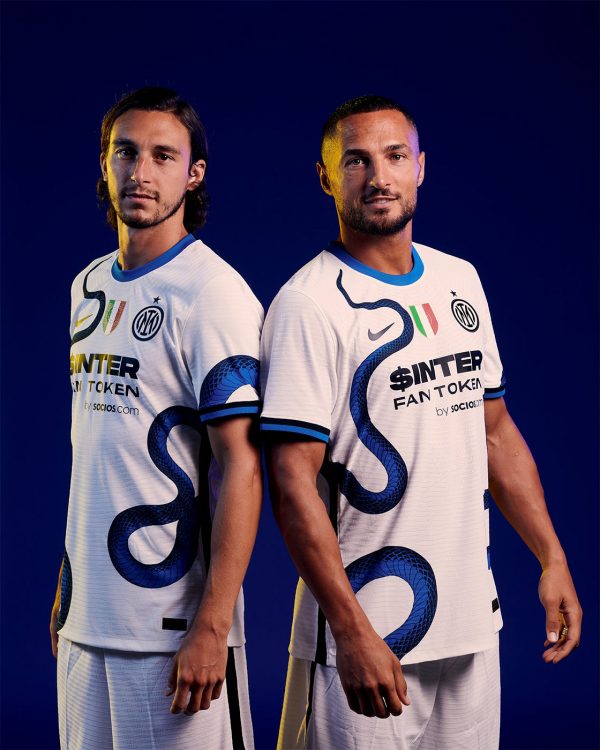 Darmian e D'Ambrosio con la maglia away dell'Inter
