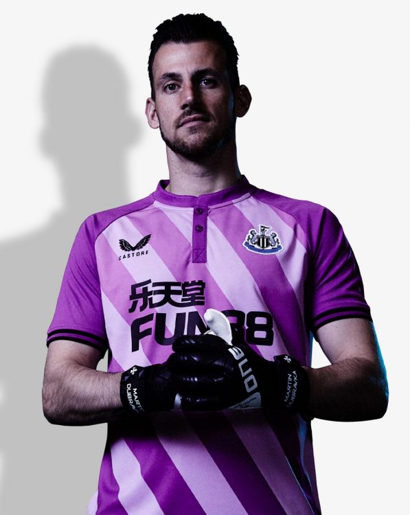 La divisa da portiere del Newcastle 2021-22