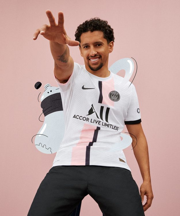 Marquinhos con la maglia away del PSG 2021-22