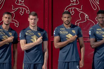 La nuova terza maglia del Torino blu e oro
