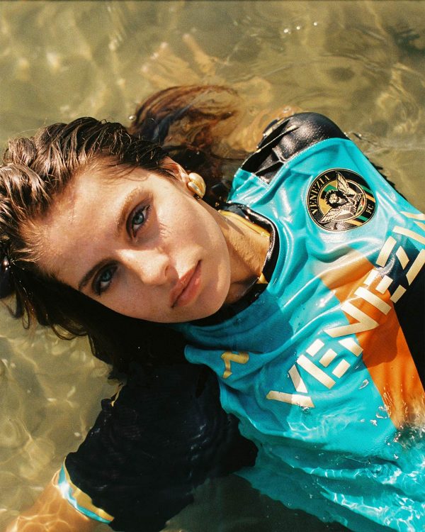 Foto terza maglia Venezia laguna