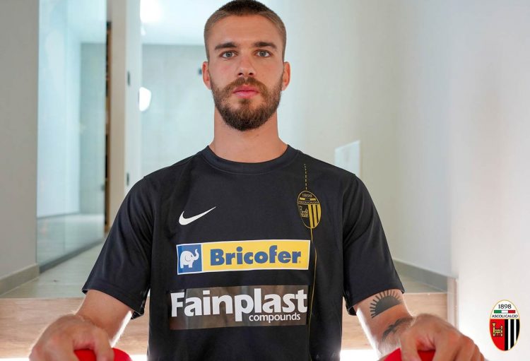 Seconda maglia Ascoli 2021-2022