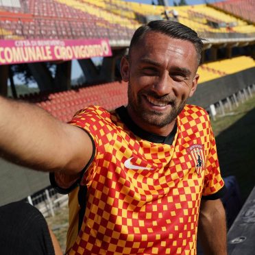 Maglia Benevento home 2021-2022 Nike