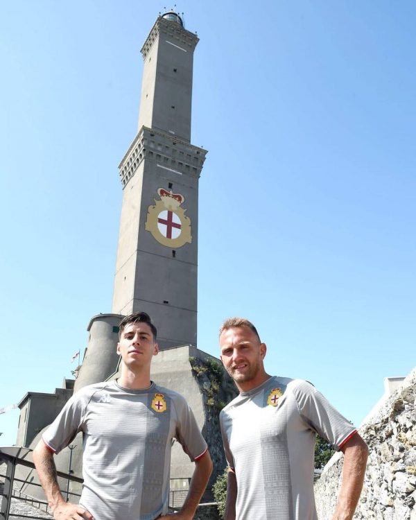 Presentazione terza maglia Genoa alla Lanterna