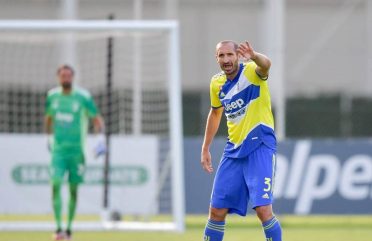 Chiellini terza maglia Juventus gialloblù