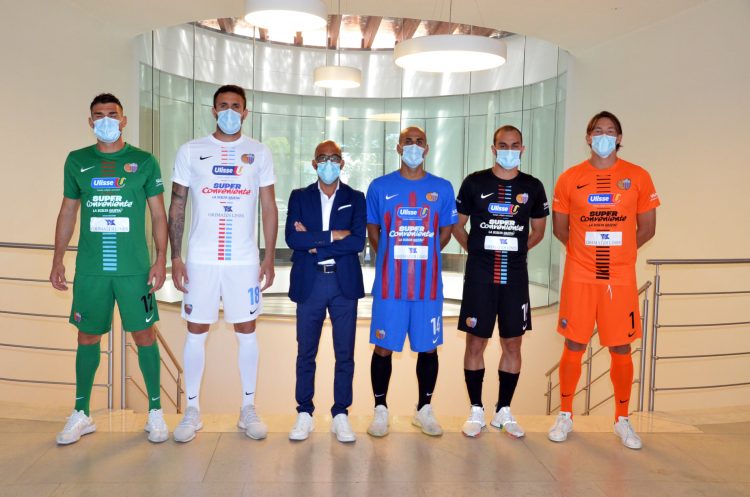 Le nuove maglie del Catania 2021-2022