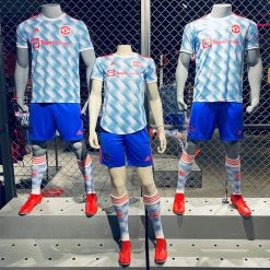 man-united-2021-22-away