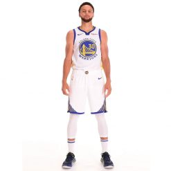 Curry con la divisa di Golden state