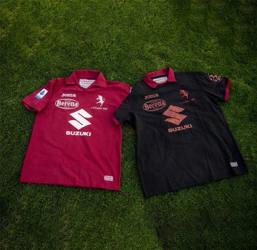La maglia celebrativa del Torino per i 115 anni