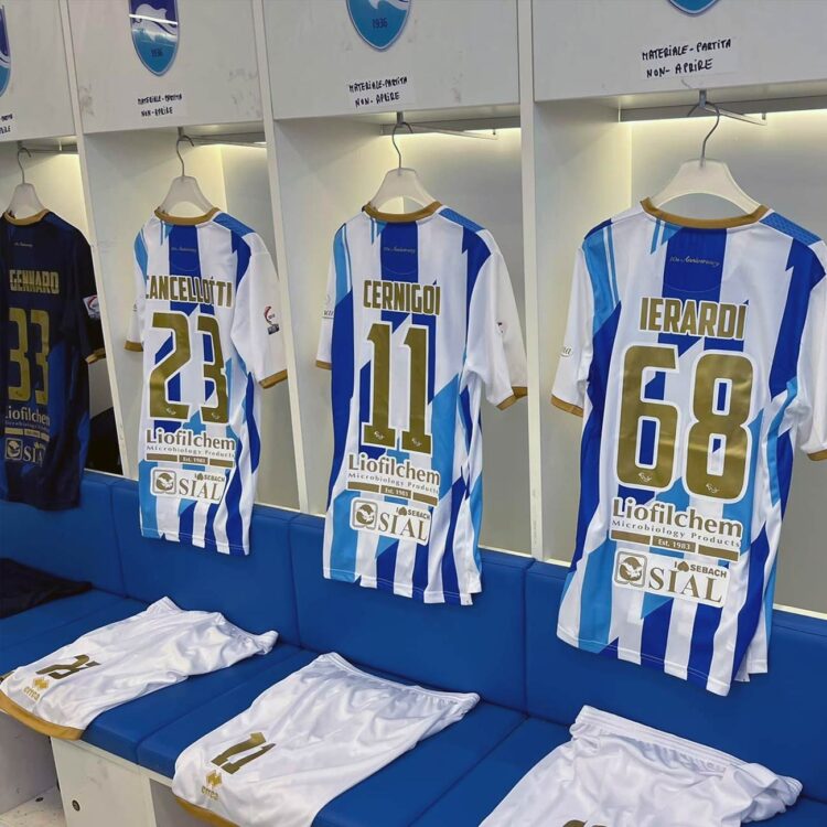 Font Pescara Calcio Erreà 2022