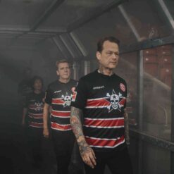 Kit Fortuna Dusseldorf con la band Die Toten Hosen