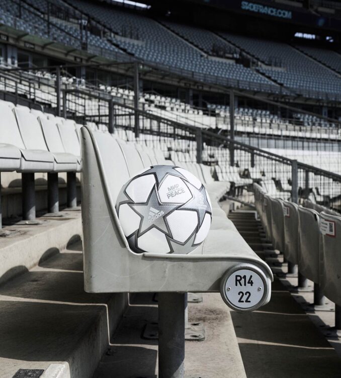 Pallone Adidas finale Liverpool-Real Madrid