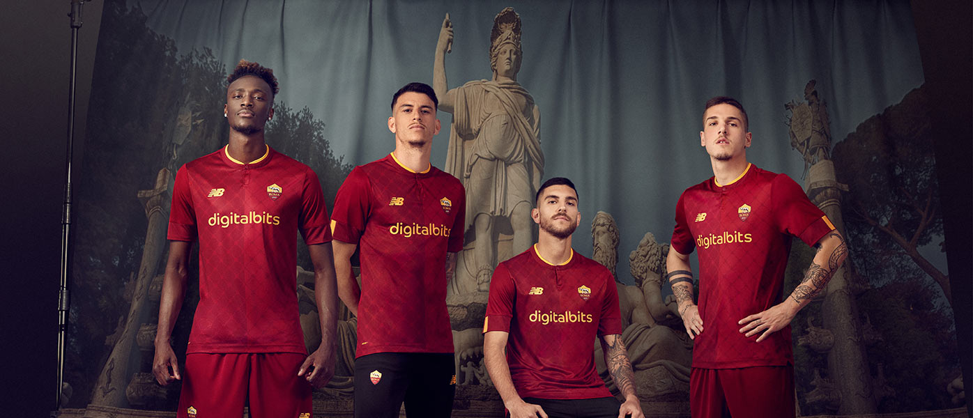 La nuova maglia della Roma 2023 New Balance