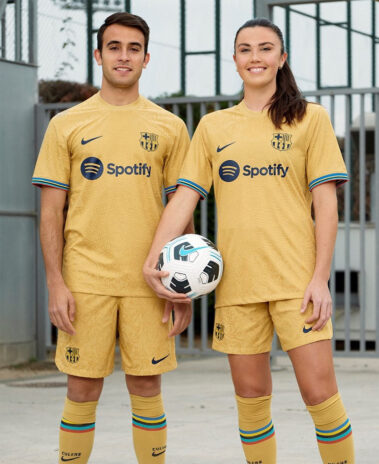 Kit Barcellona away 2022-23 gold