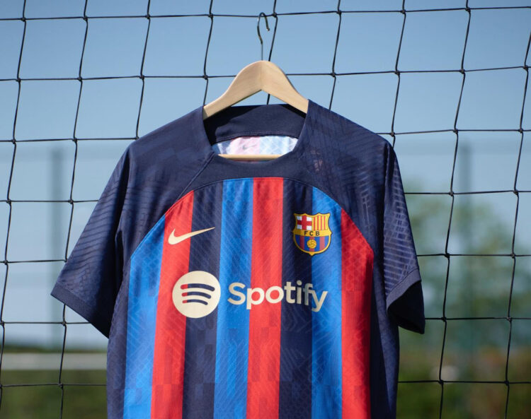 Barcellona lo stile della nuova maglia 2023