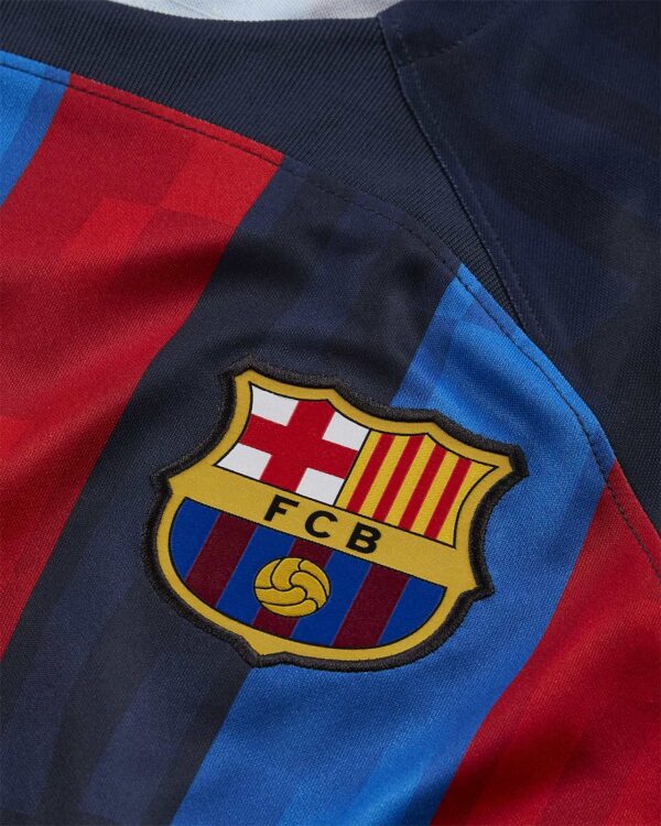 Stemma Barcellona ricamato maglia Replica