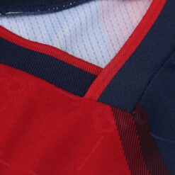 Il colletto a V maglia Bologna 2022-23