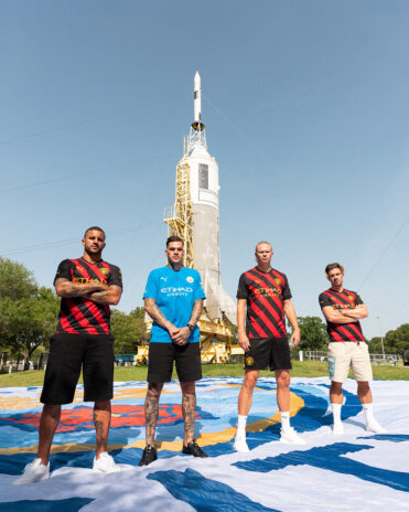 Presentazione divisa away City a Houston