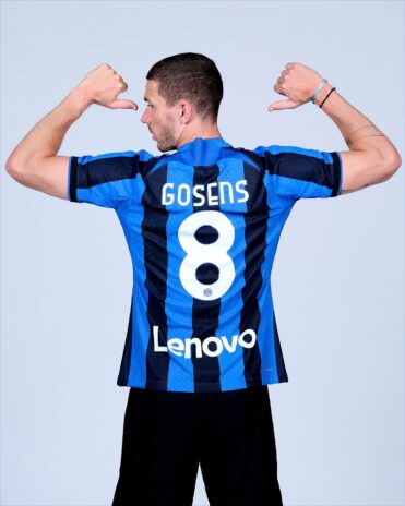 Font Inter gosens 8 maglia