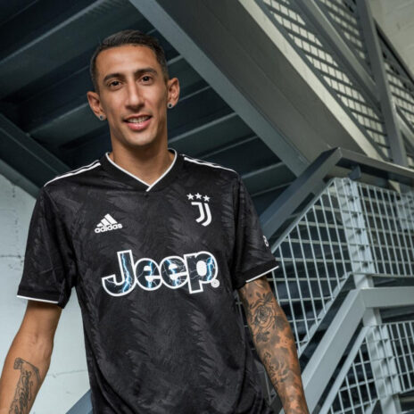 Di Maria con la maglia away della Juve 2022-2023