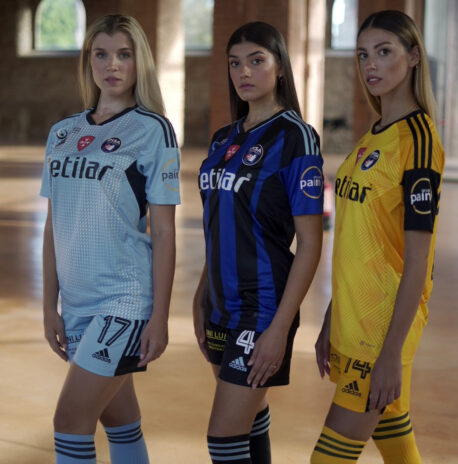 Le divise Adidas per il Pisa in Serie B