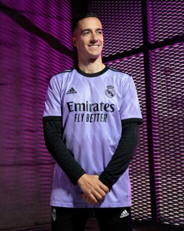 Kit away real 2022-2023