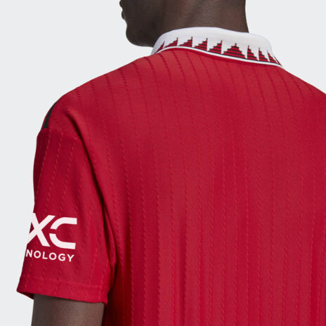 united-home-22-23-2
