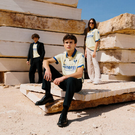 Kit Hellas Verona beige 2022-23