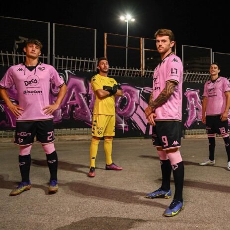 Presentazione maglie Palermo 2023 al Barbera