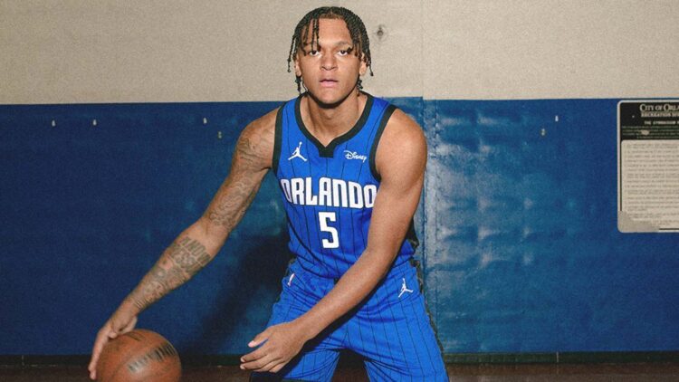 Banchero con la maglia degli Orlando Magic 2022-2023