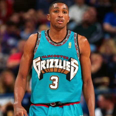 La mitica maglia dei Vancouver Grizzlies