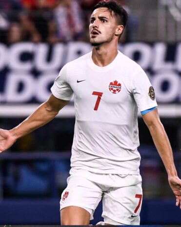 Kit Canada away 2022 bianco