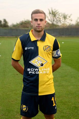 Maglia Pergolettese 90 anni fronte