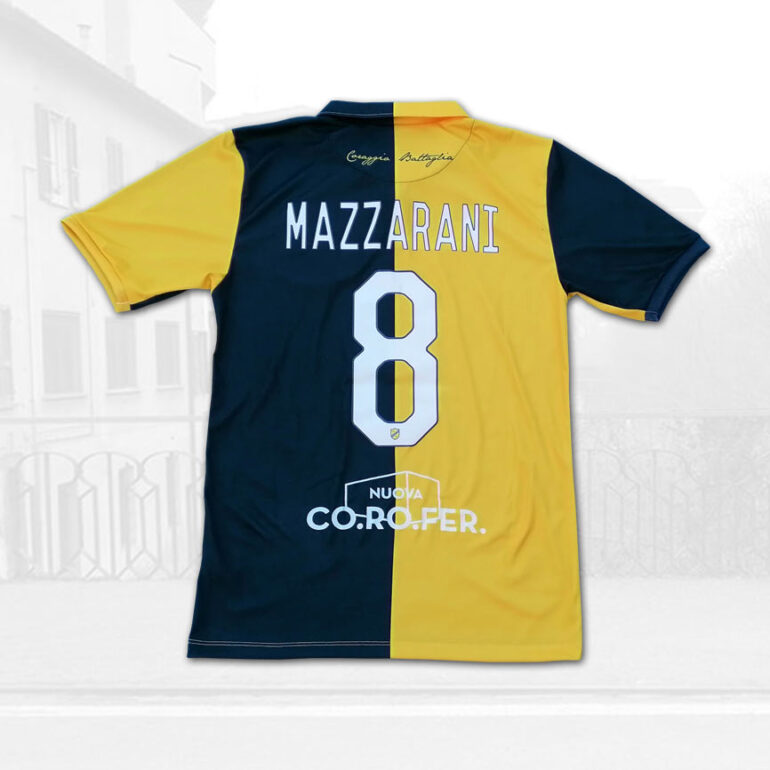 Lecce-Foggia: i giallorossi con una maglia celebrativa per i 111 anni