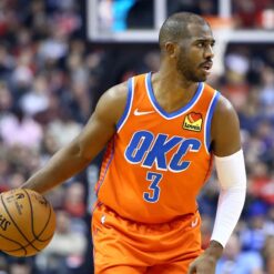 Chris Paul con la maglia arancione OKC Thunder