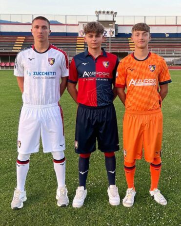 Maglie Aquila Montevarchi 2022-2023 Mizuno