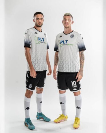 Cesena divisa home 2022-2023 Kappa
