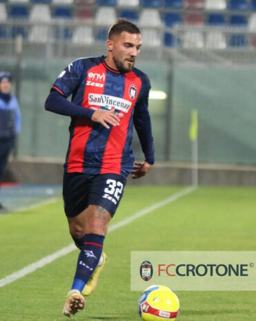Maglia Crotone Calcio 2022-2023 rossoblù