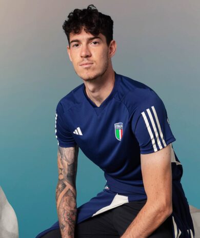 Bastoni con maglia e tuta Italia training Adidas