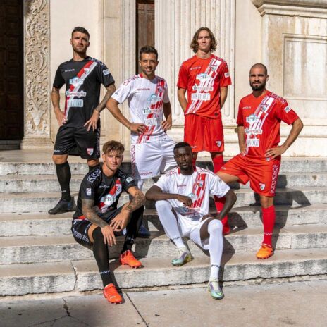 Mantova kit Serie C