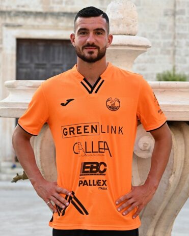 Terza maglia monopoli arancione joma